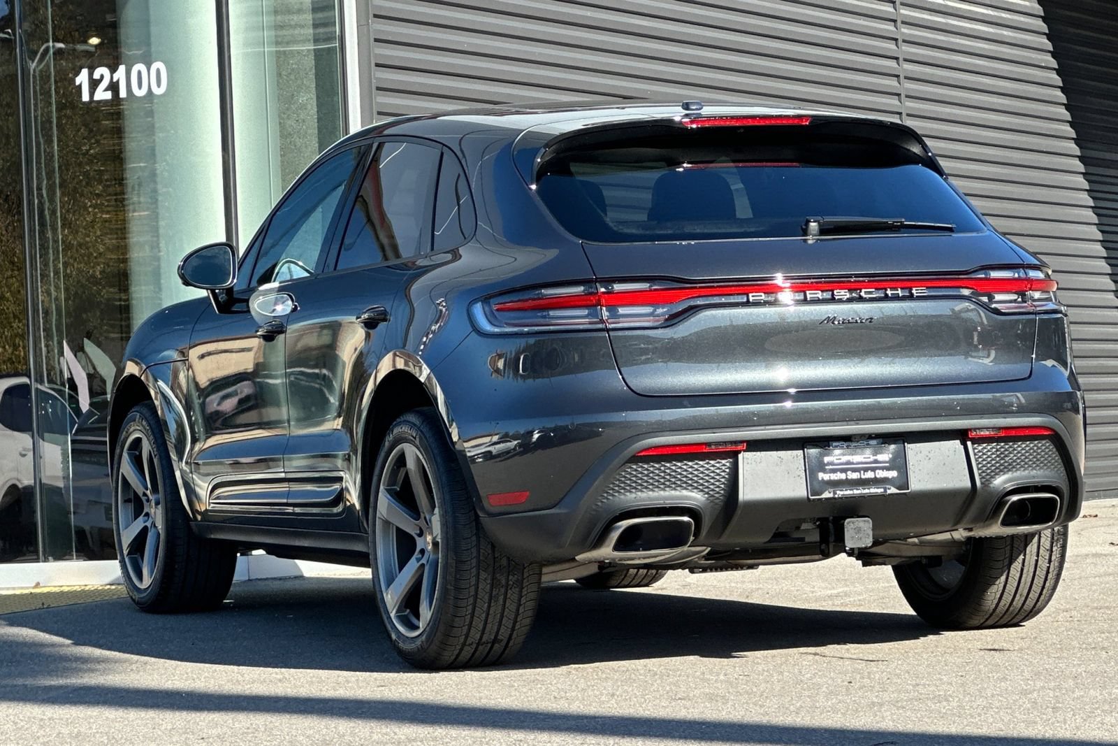 New 2026 Porsche Macan AWD/4WD image 3
