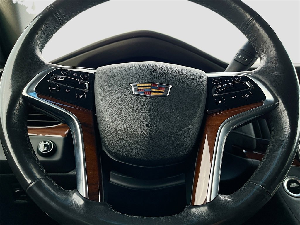 Used 2020 Cadillac Escalade Premium Luxury w/ Escalade Sport Edition image 11