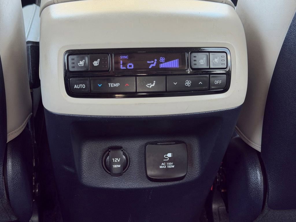 Used 2021 Hyundai Palisade Limited image 15