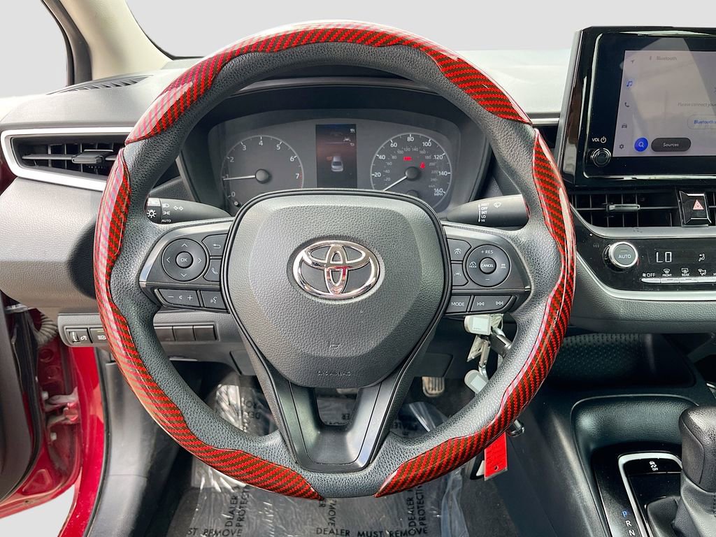Used 2023 Toyota Corolla LE FWD image 11