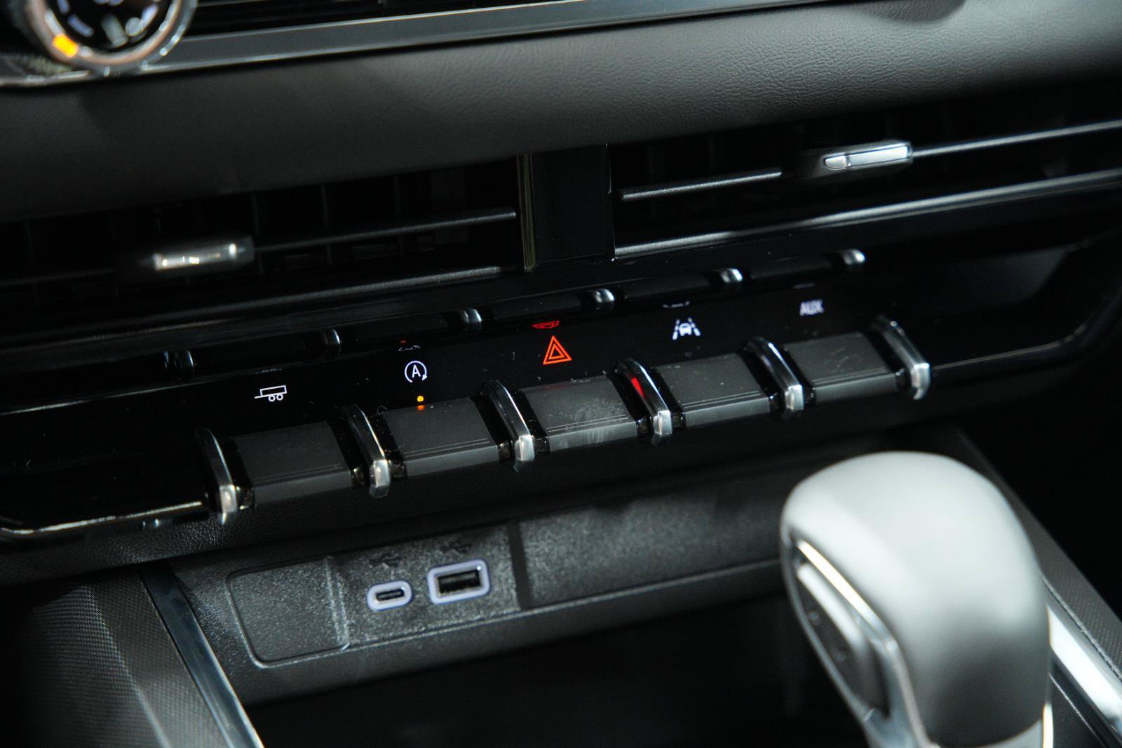 New 2026 GMC Canyon Elevation RWD image 41