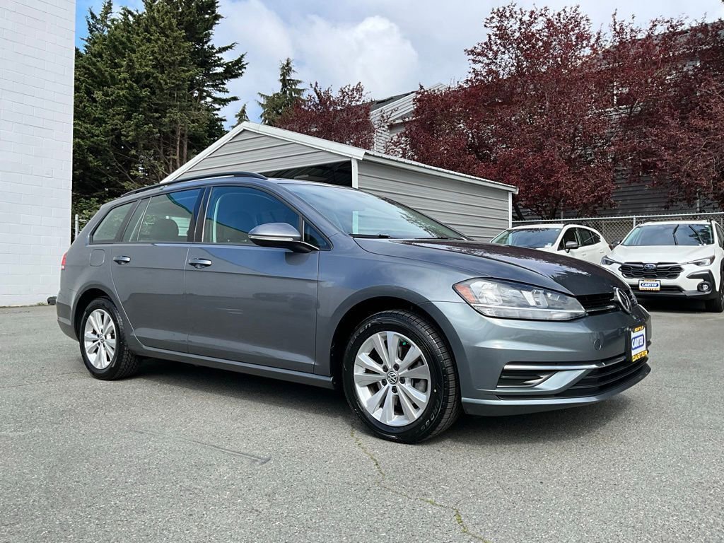 Used 2019 Volkswagen Golf S w/ Driver Assistance Package image 2