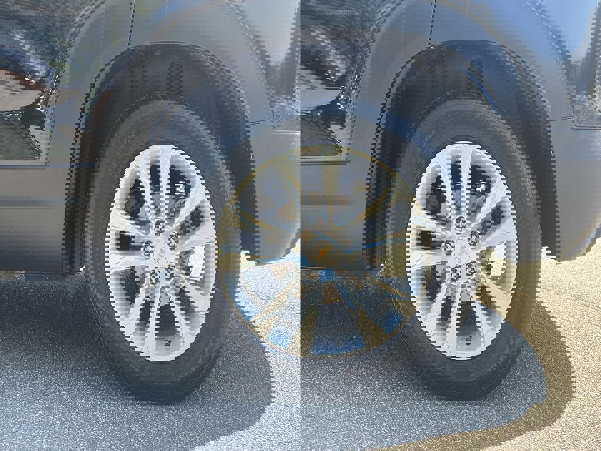 Used 2021 Chevrolet TrailBlazer LS image 29