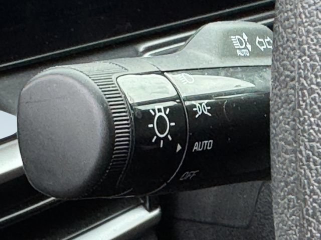 Used 2024 Kia Sorento LX FWD image 13