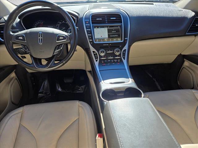 Used 2016 Lincoln MKX Select w/ Select Plus Package image 16