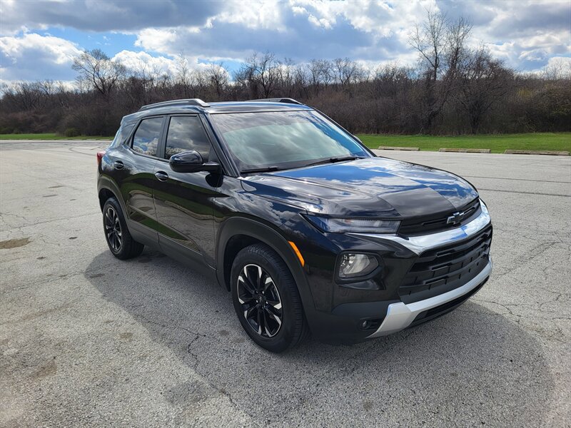 Used 2021 Chevrolet TrailBlazer LT w/ Convenience Package image 5