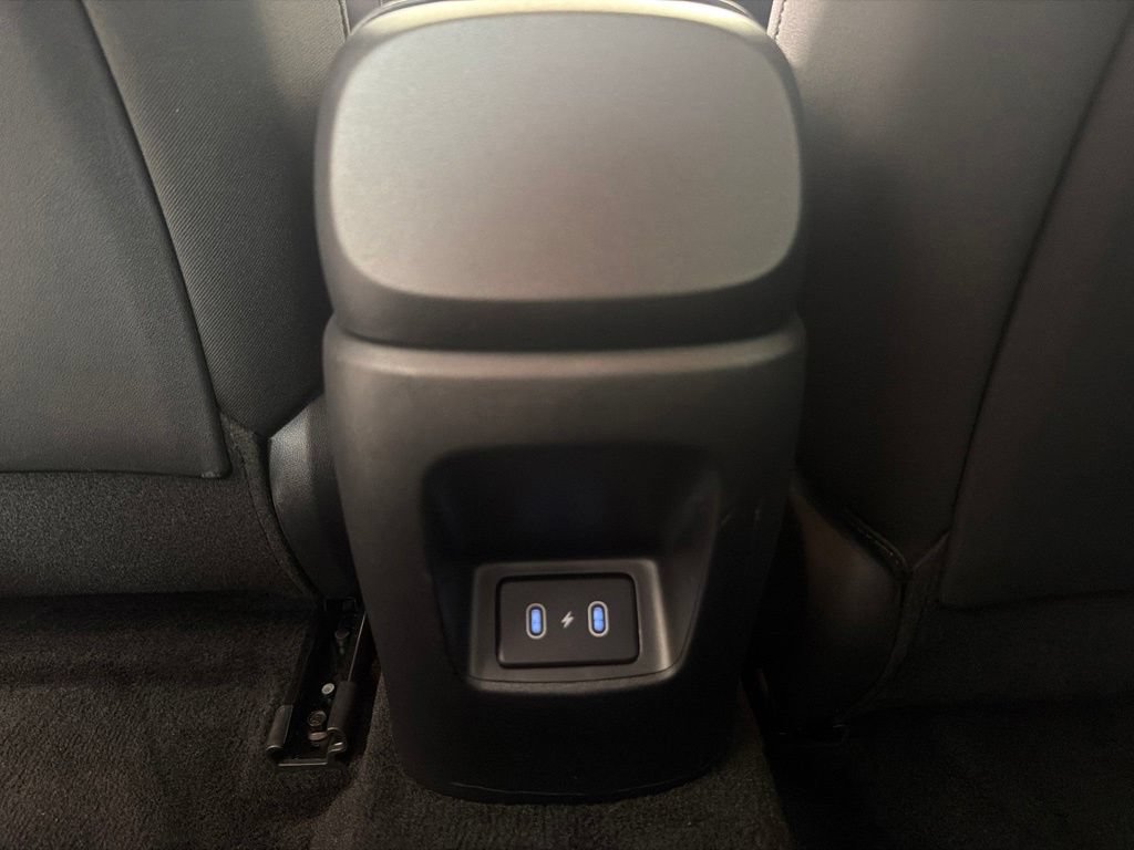 Certified 2025 Hyundai Elantra Hybrid FWD image 25