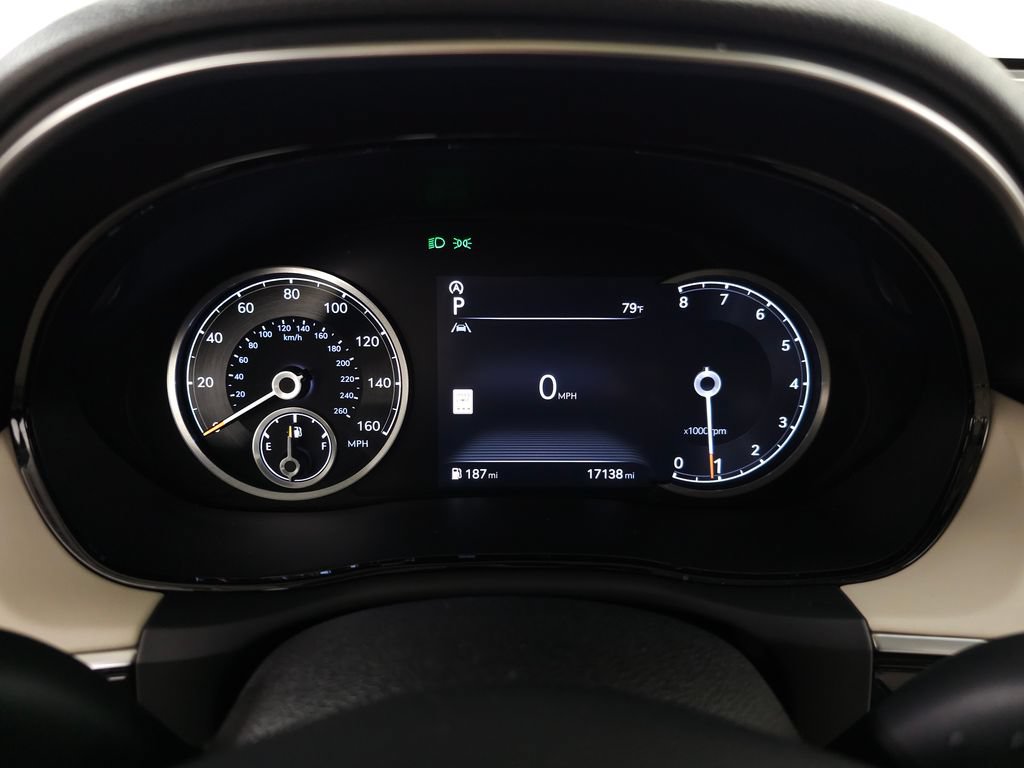 Used 2023 Genesis GV70 2.5T w/ Select Package AWD/4WD image 22