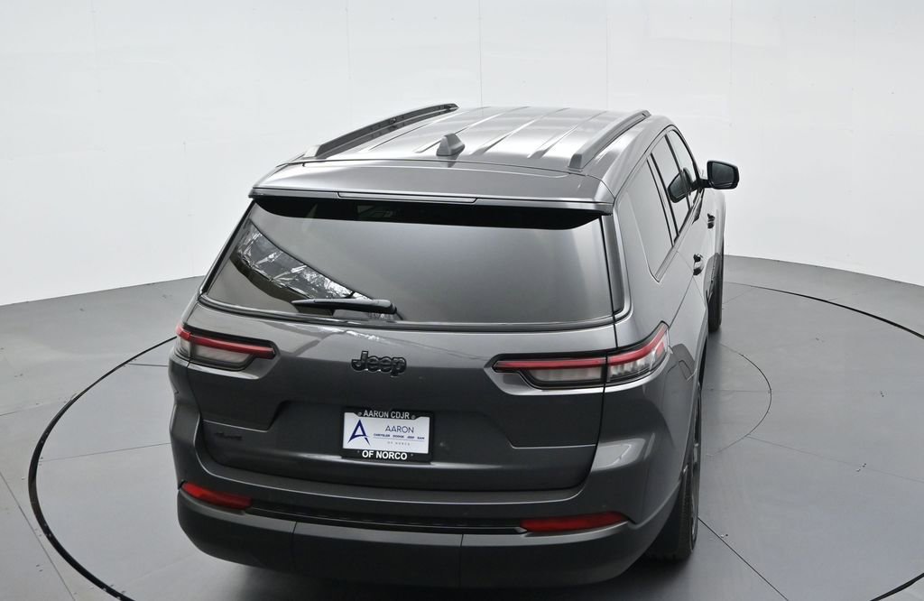 New 2025 Jeep Grand Cherokee L Laredo image 58