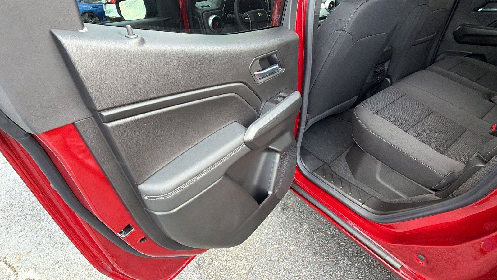 New 2026 Chevrolet Colorado LT w/ Advanced Trailering Package RWD image 17