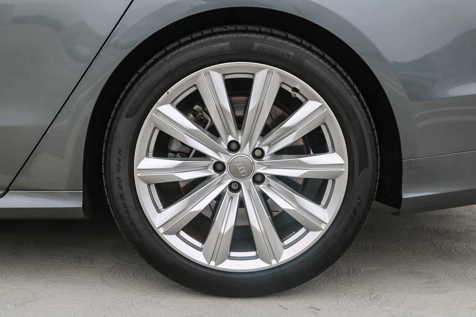 Used 2017 Audi A8 L 3.0T w/ Executive Package image 10