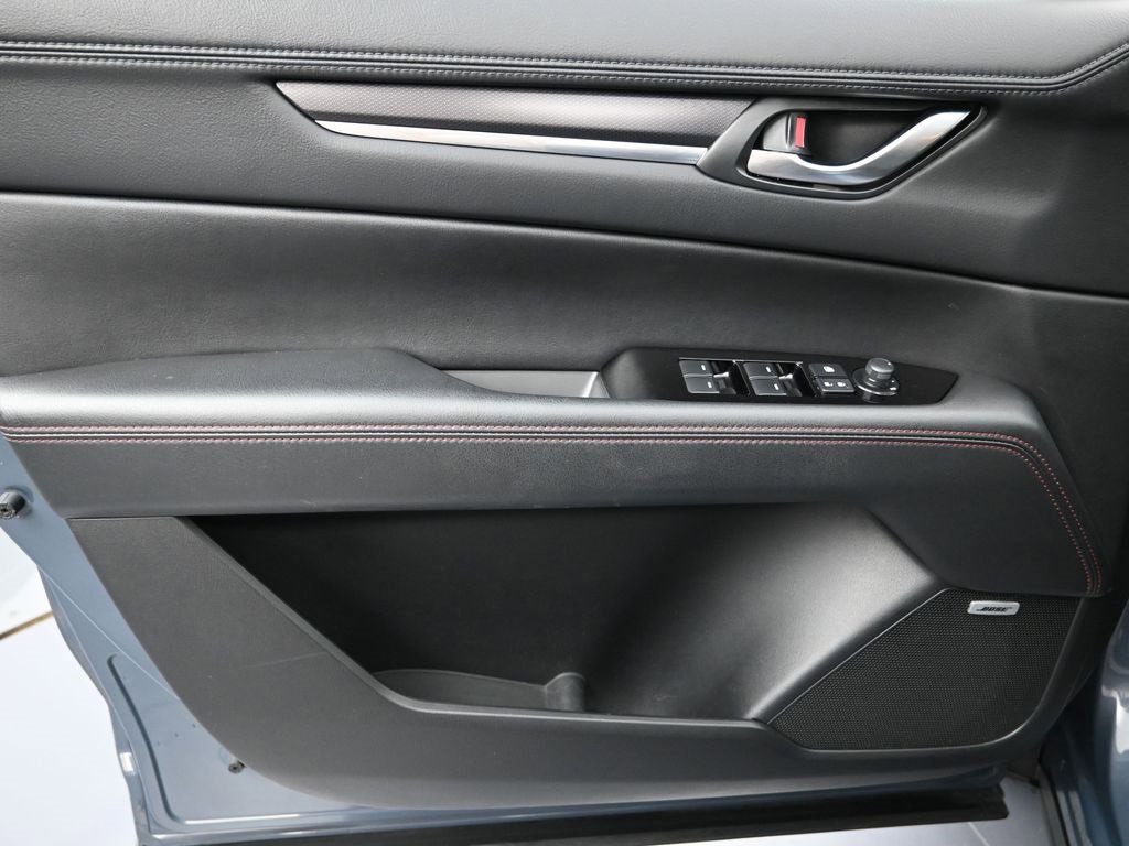 Used 2024 MAZDA CX-5 Carbon Edition image 11