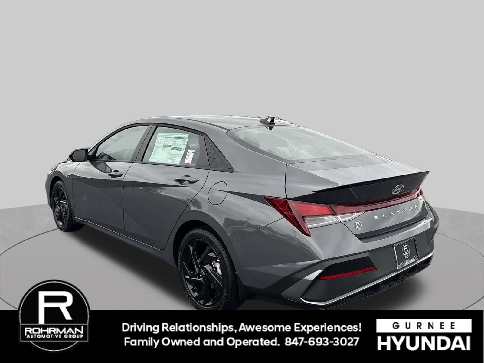 New 2026 Hyundai Elantra SEL Sport FWD image 7