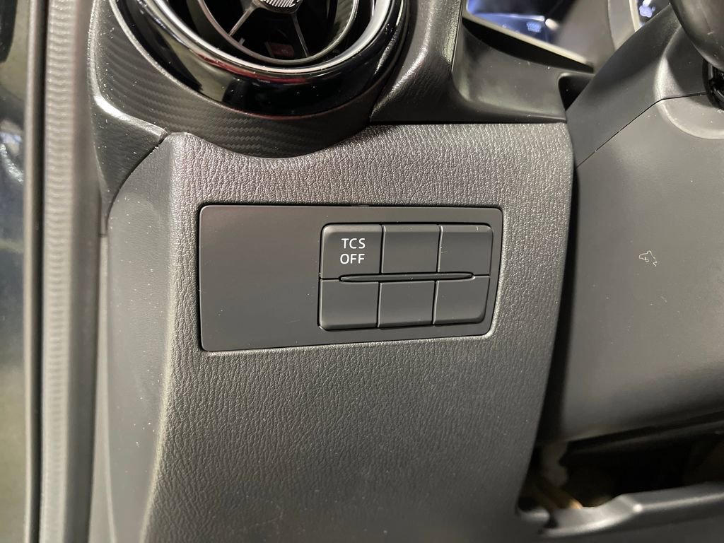 Used 2019 MAZDA CX-3 Touring image 28