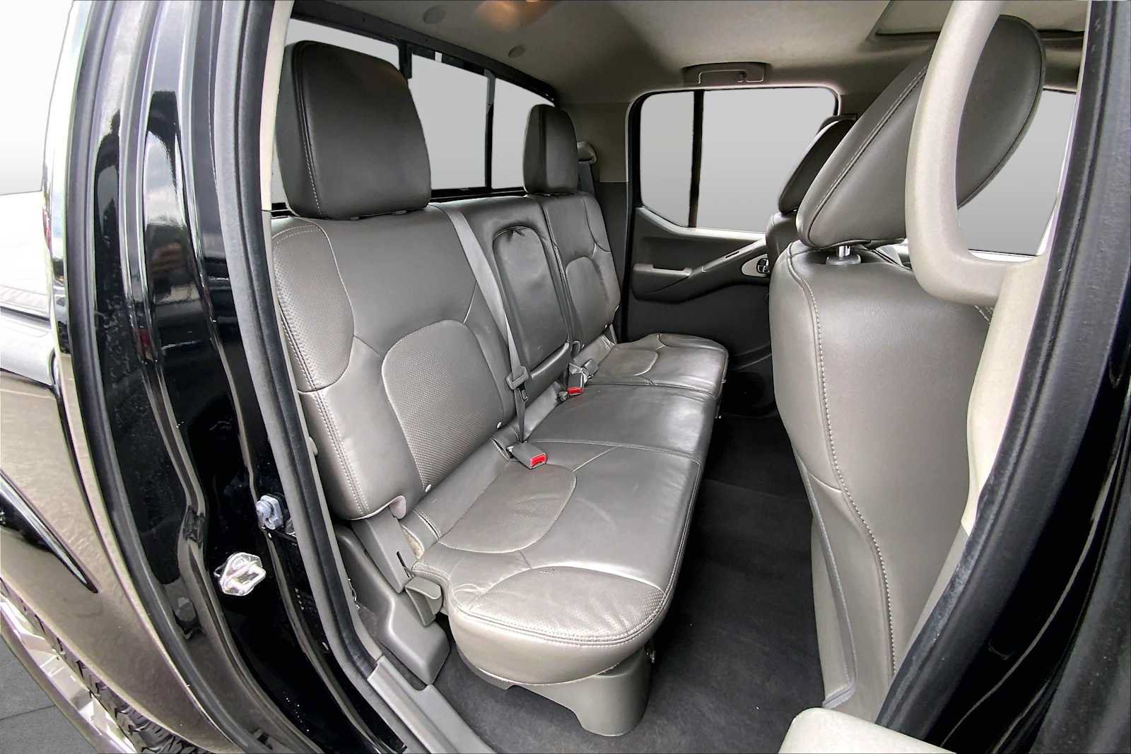 Used 2019 Nissan Frontier SL RWD image 20