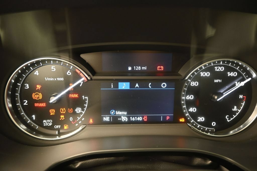 Used 2024 Cadillac XT5 Luxury FWD image 13