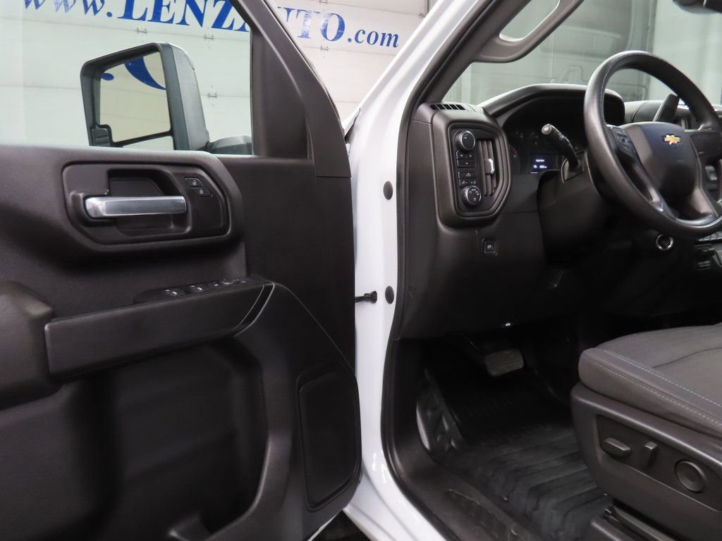Used 2024 Chevrolet Silverado 3500 W/T w/ WT Convenience Package image 33