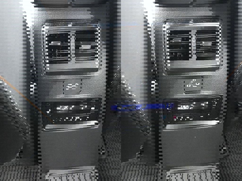 Used 2024 MAZDA CX-90 Plug-In Hybrid w/ Premium Plus AWD/4WD image 13