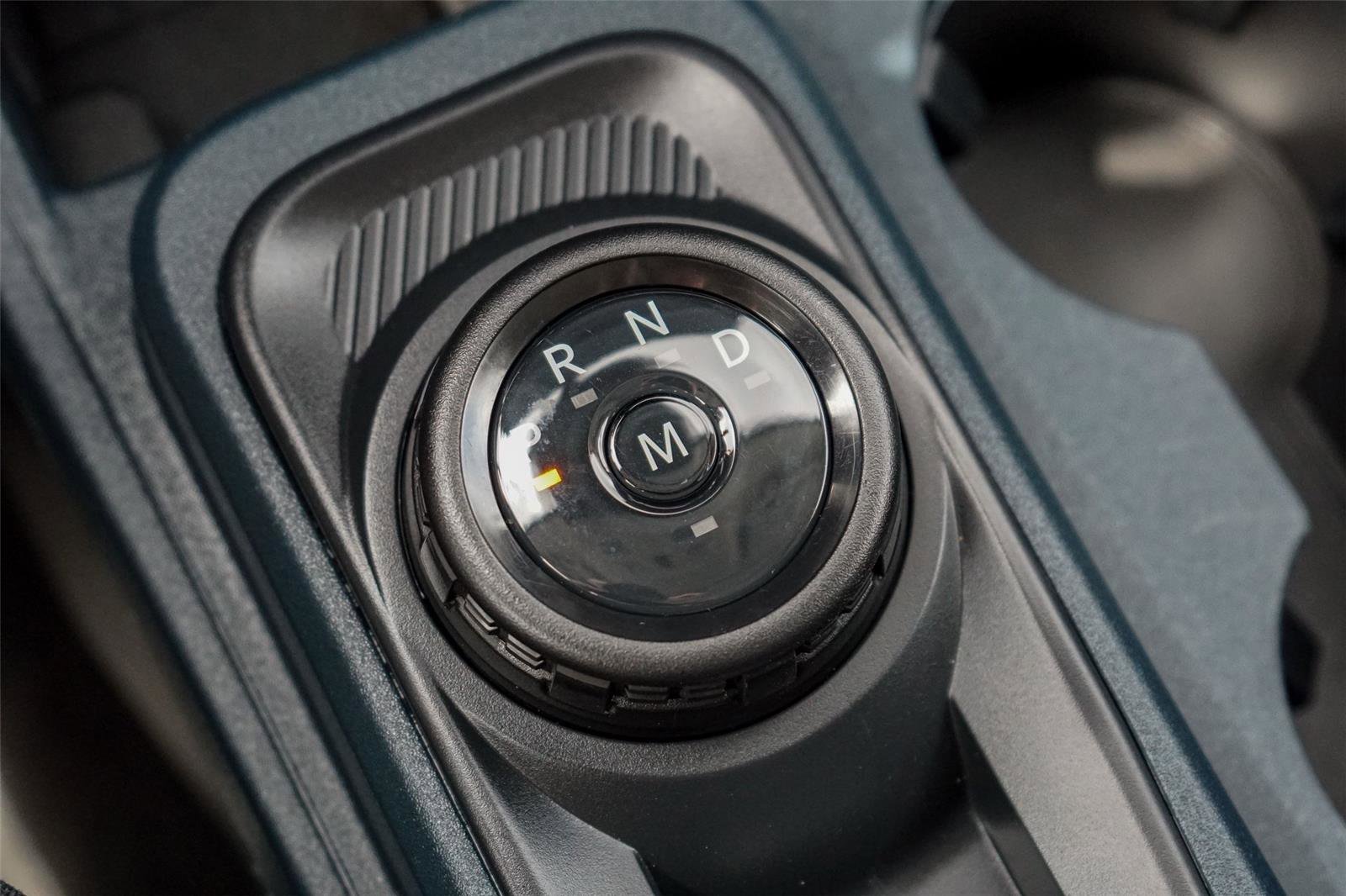 Used 2025 Ford Maverick Lobo image 14