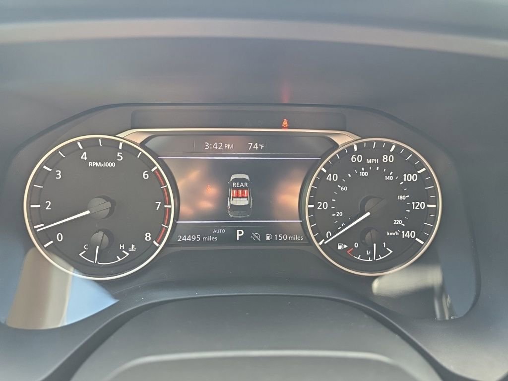 Used 2025 Nissan Rogue SV image 22