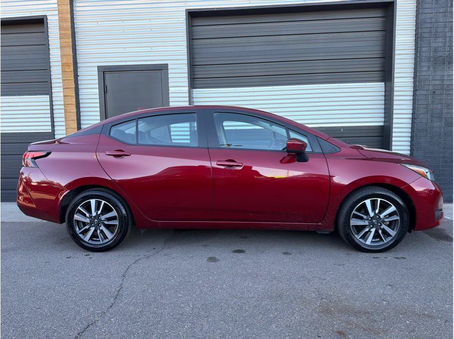 Used 2024 Nissan Versa SV FWD image 10
