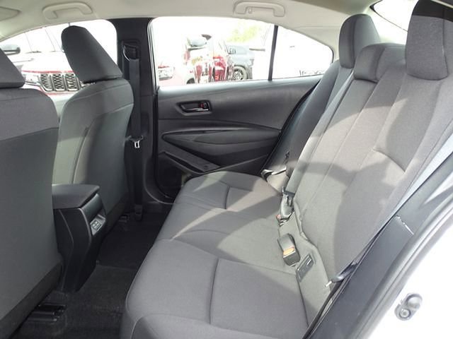 Used 2024 Toyota Corolla LE FWD image 11