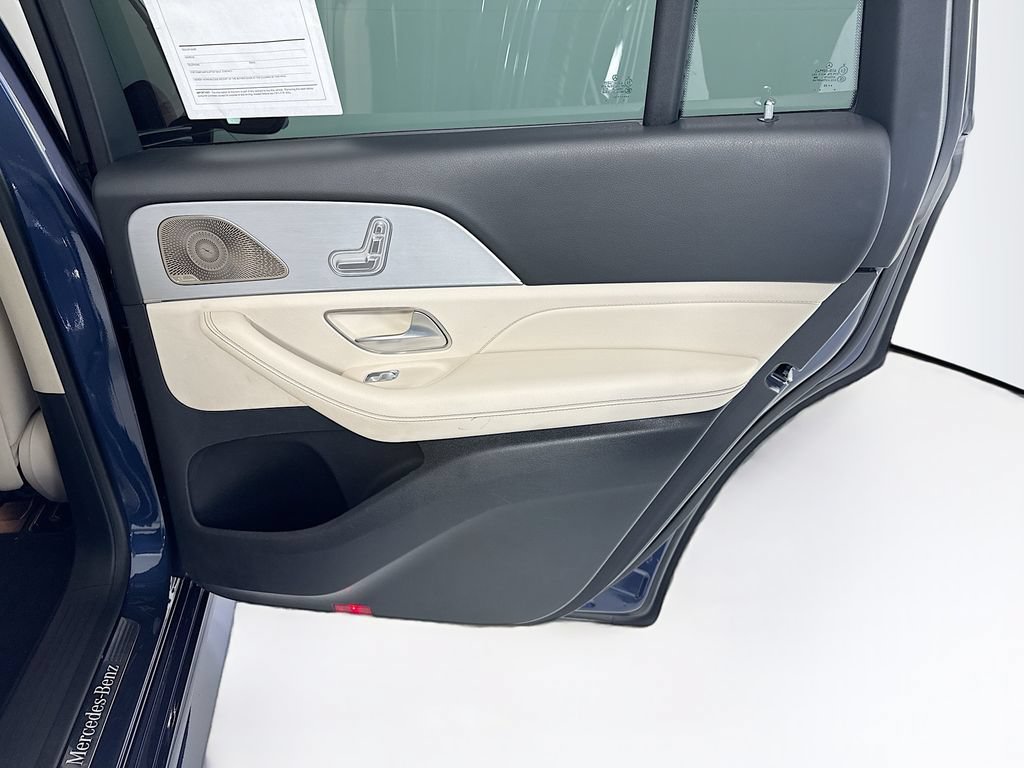 Certified 2024 Mercedes-Benz GLS 450 4MATIC image 28