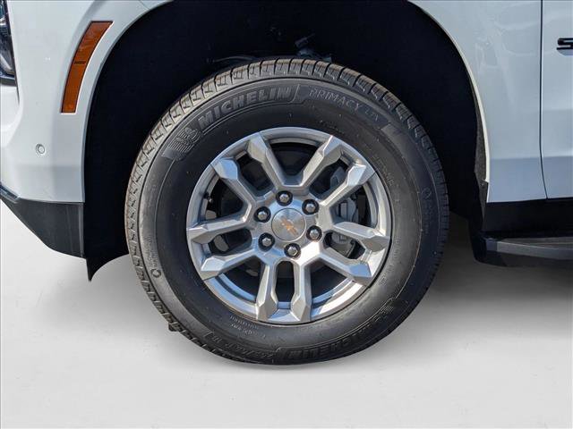 New 2025 Chevrolet Suburban LS w/ LPO, Dark Essentials Package image 10