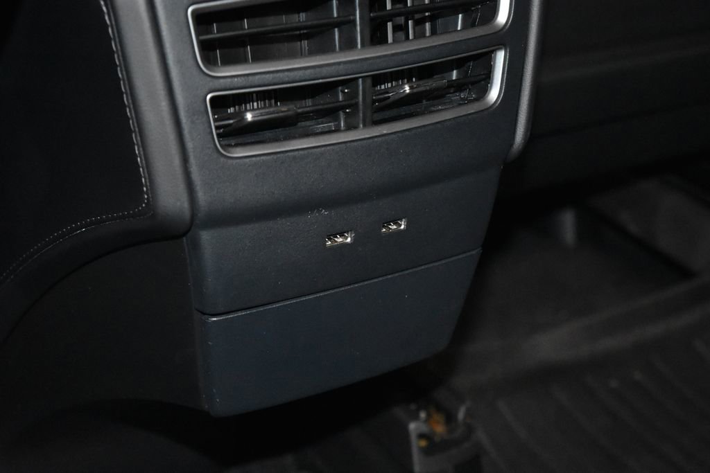 Used 2020 Tesla Model X Long Range image 18