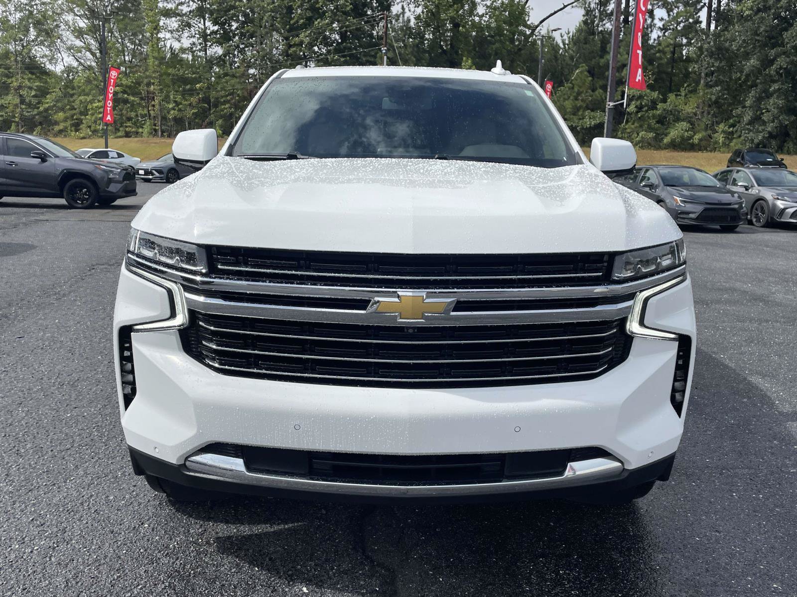 Used 2024 Chevrolet Tahoe LT w/ Luxury Package RWD image 6
