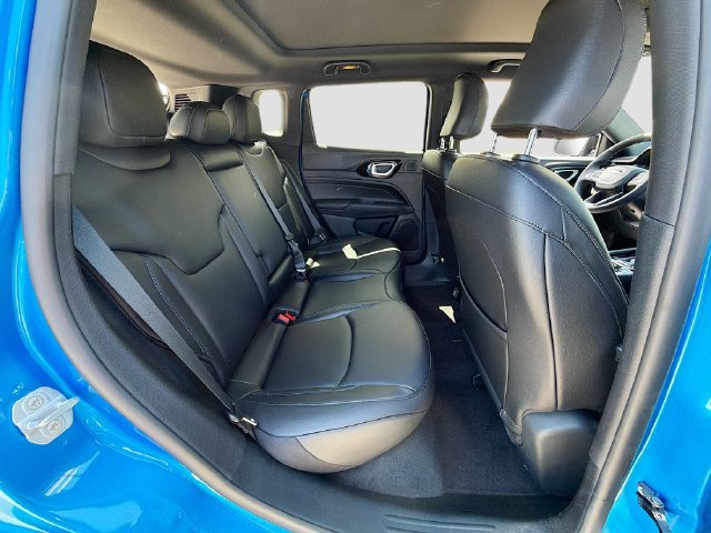 New 2026 Jeep Compass Limited w/ Sun, Sound & Navigation Group AWD/4WD image 30