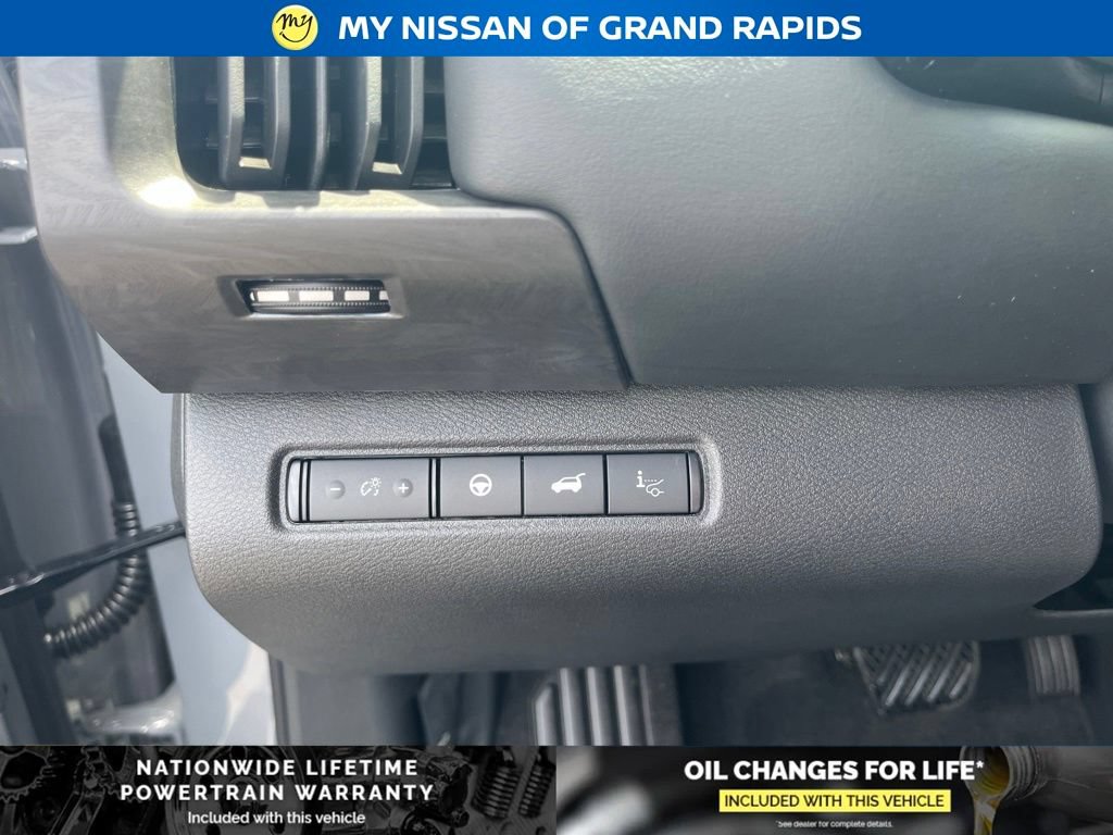 New 2026 Nissan Pathfinder Platinum AWD/4WD image 19