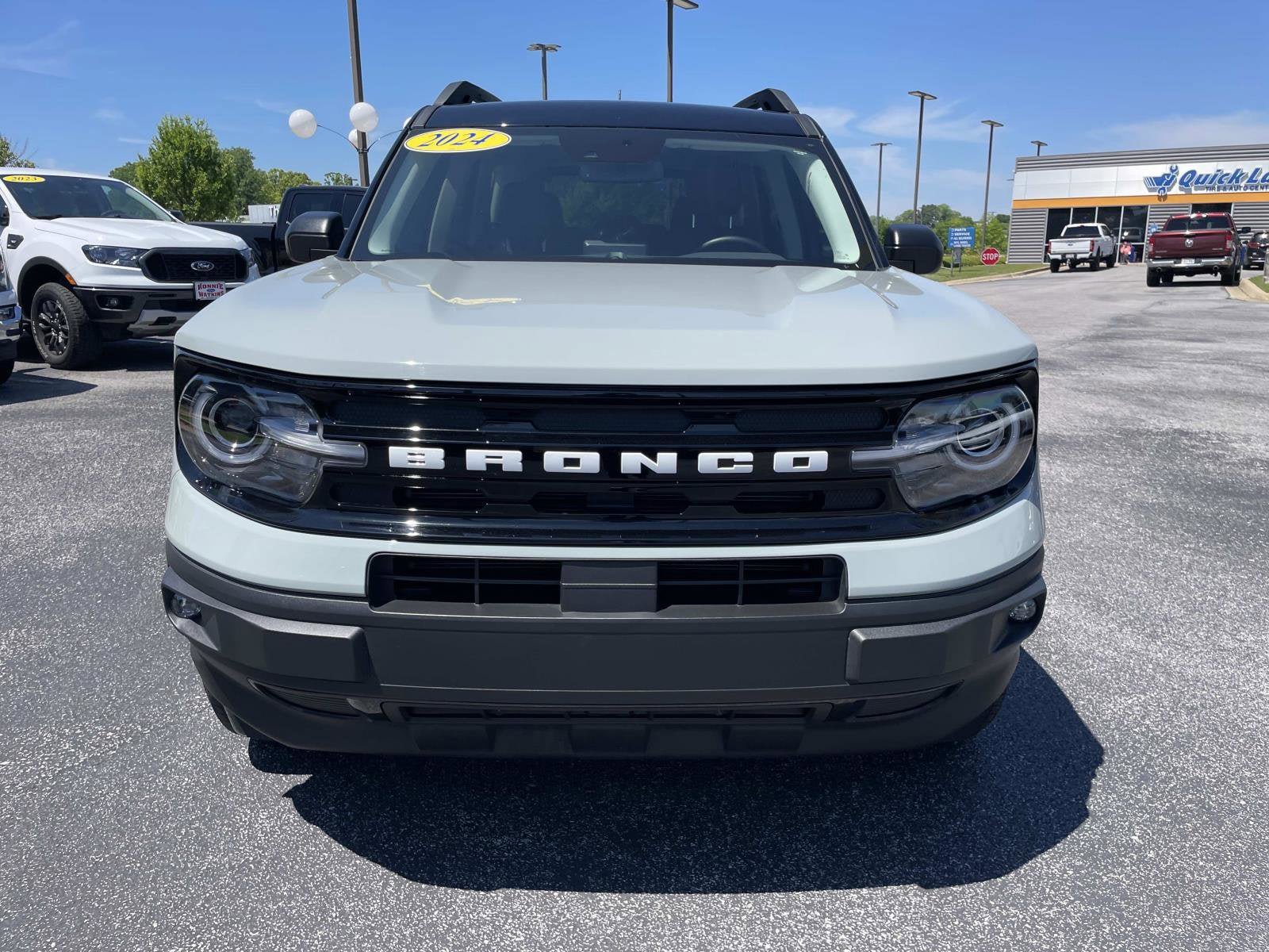 Used 2024 Ford Bronco Sport Outer Banks w/ Tech Package AWD/4WD image 10