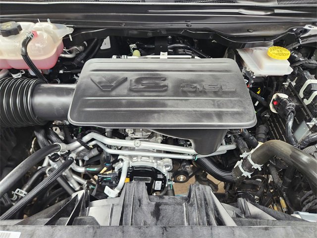Used 2025 RAM 1500 Lone Star RWD image 32