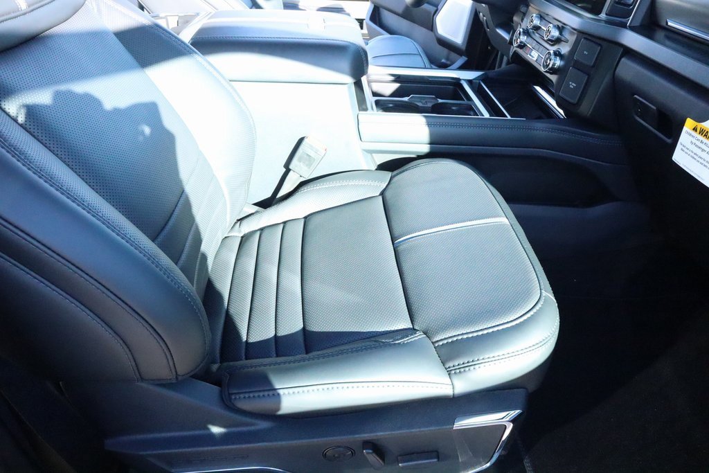 New 2026 Ford F250 Platinum image 14