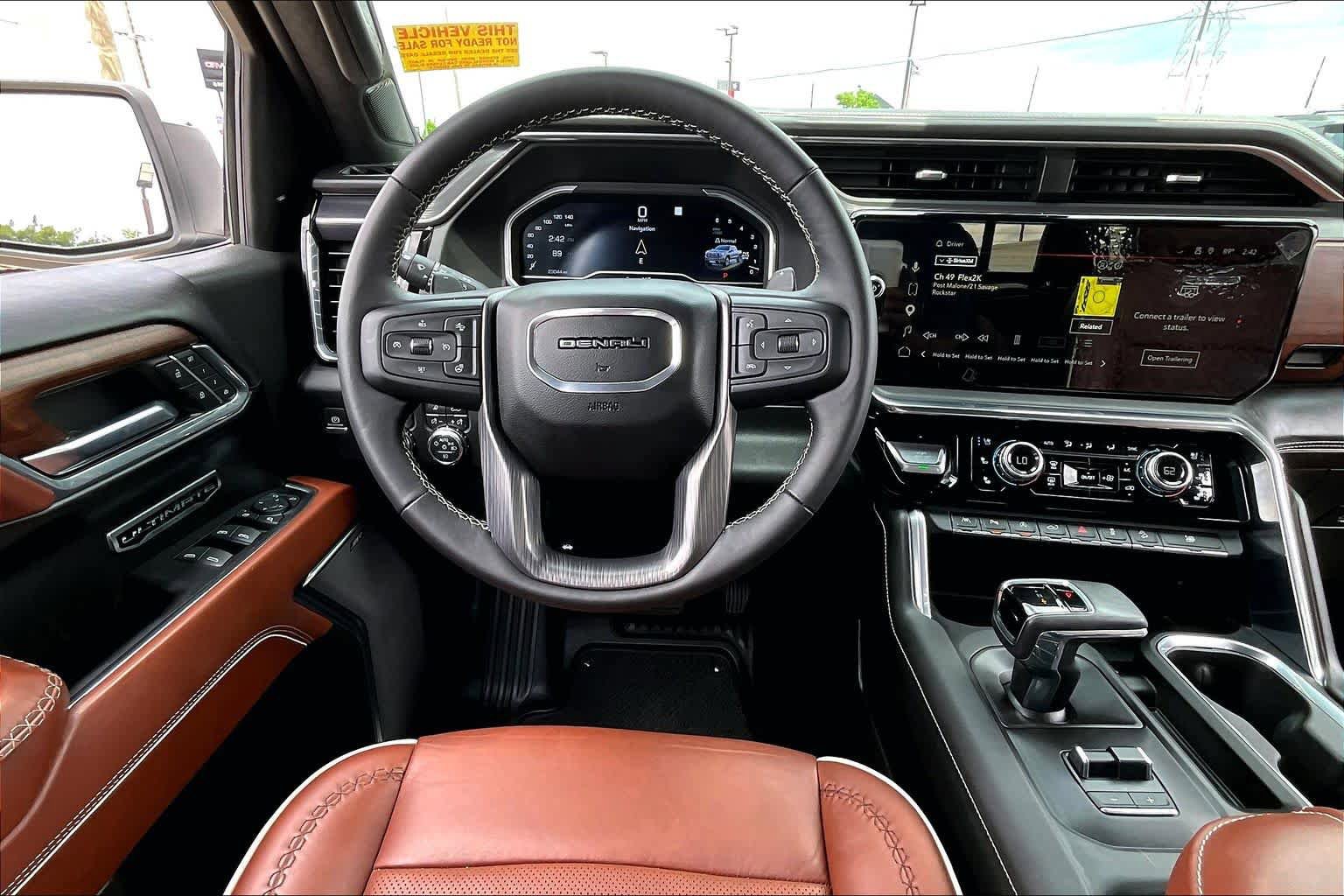 Used 2023 GMC Sierra 1500 Denali Ultimate AWD/4WD image 6