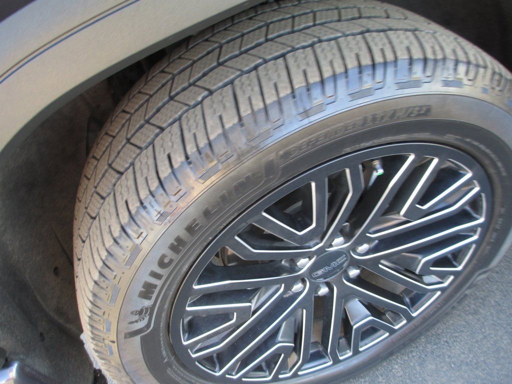 Used 2022 GMC Sierra 1500 Denali Ultimate image 13