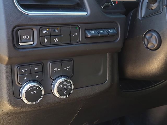 Used 2021 GMC Yukon AT4 w/ AT4 Premium Package image 25