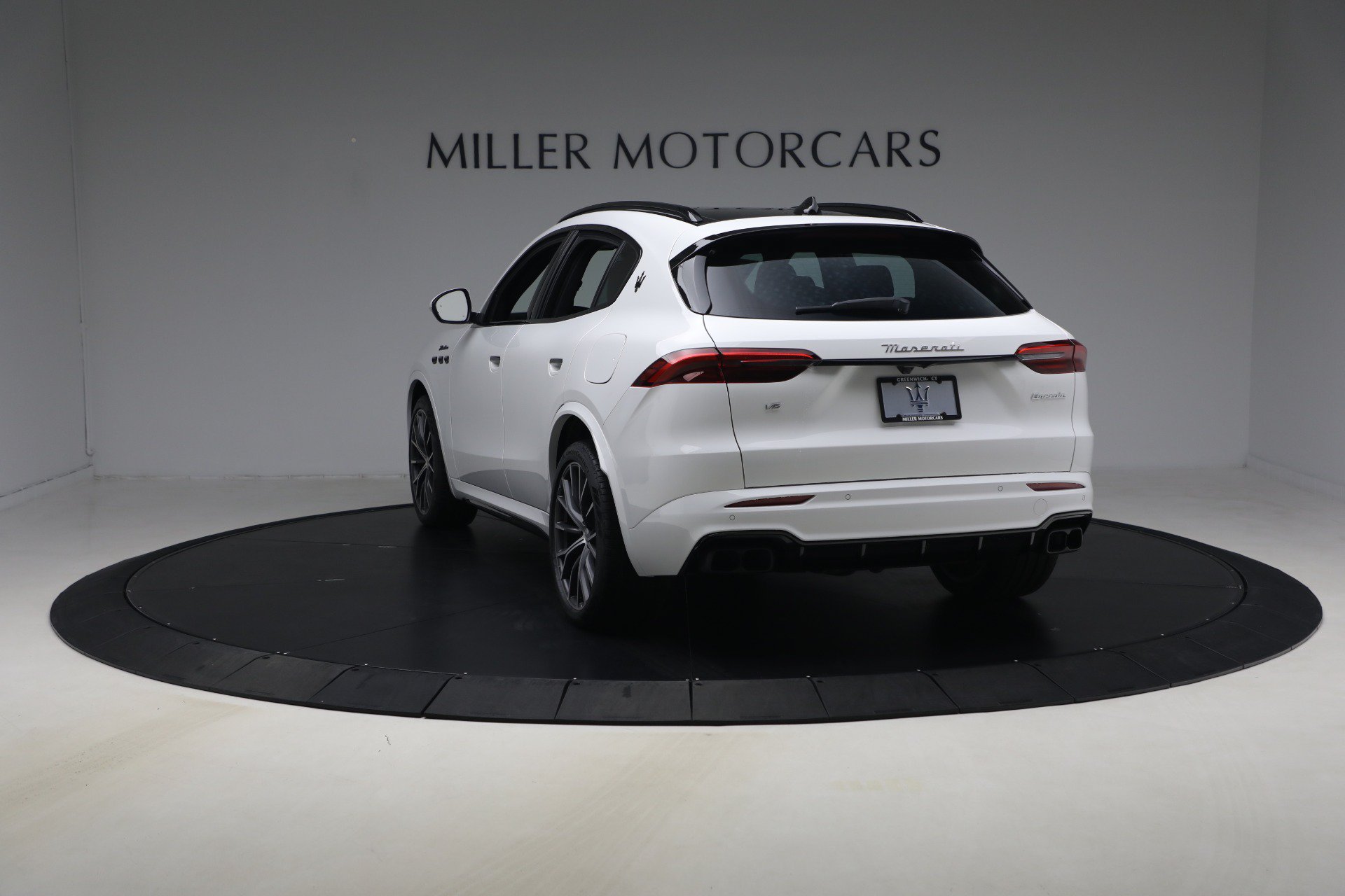 New 2026 Maserati Grecale Modena AWD/4WD image 4