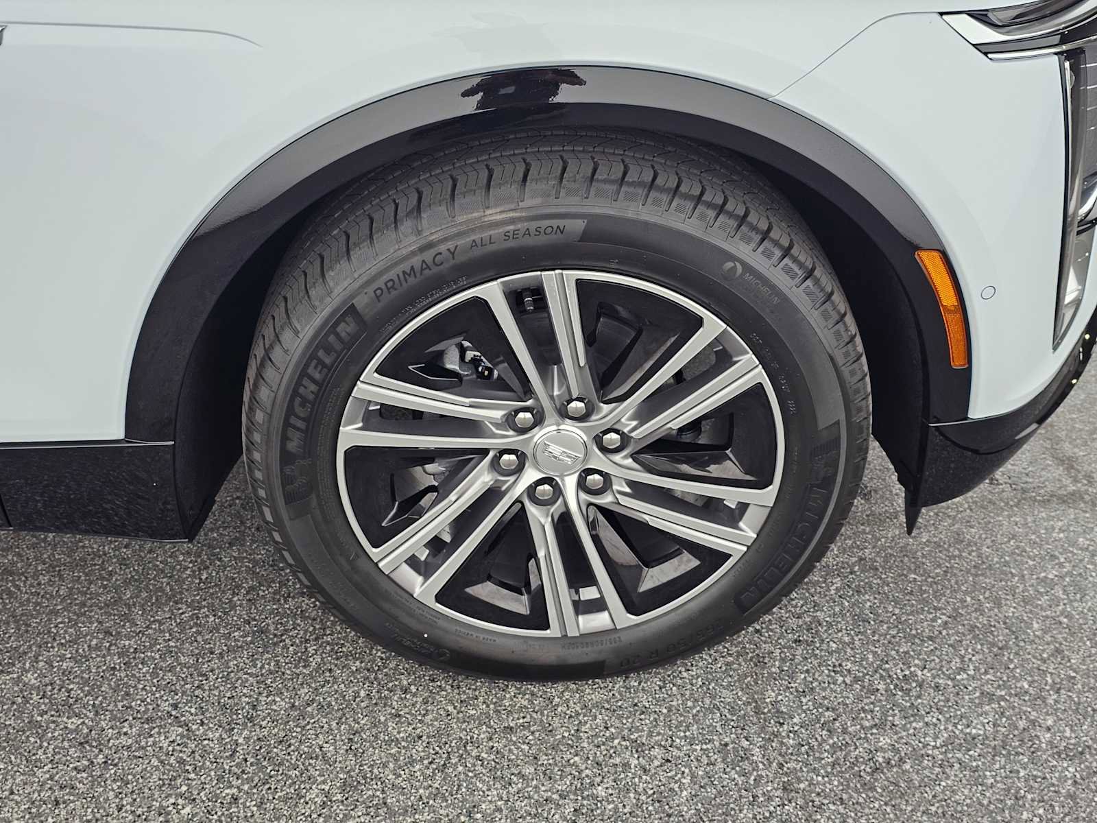 New 2026 Cadillac Lyriq Luxury image 9