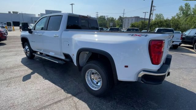 New 2026 Chevrolet Silverado 3500 LT w/ All Star Edition AWD/4WD image 8