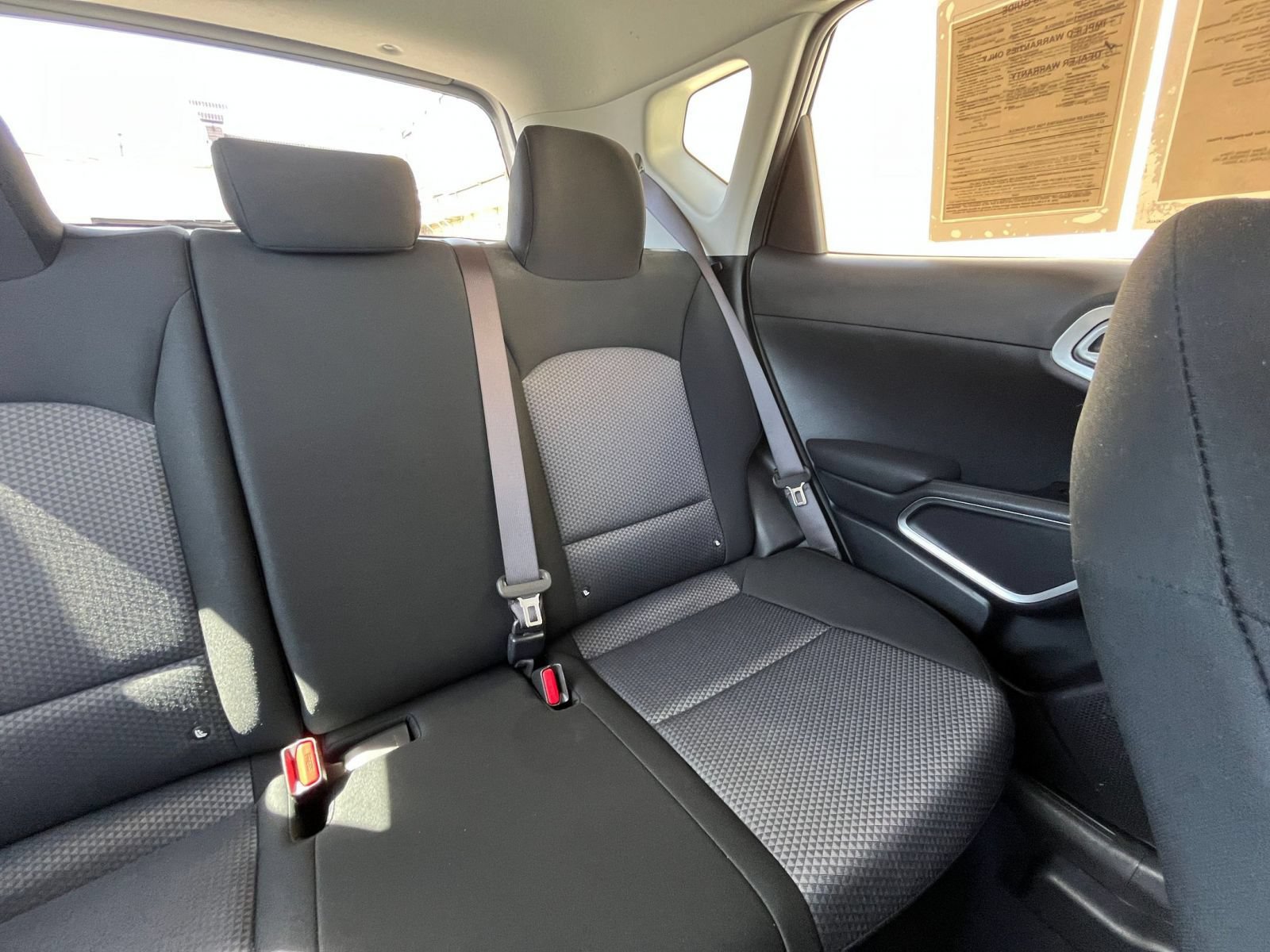 Used 2025 Kia Soul LX w/ LX Technology Package FWD image 34
