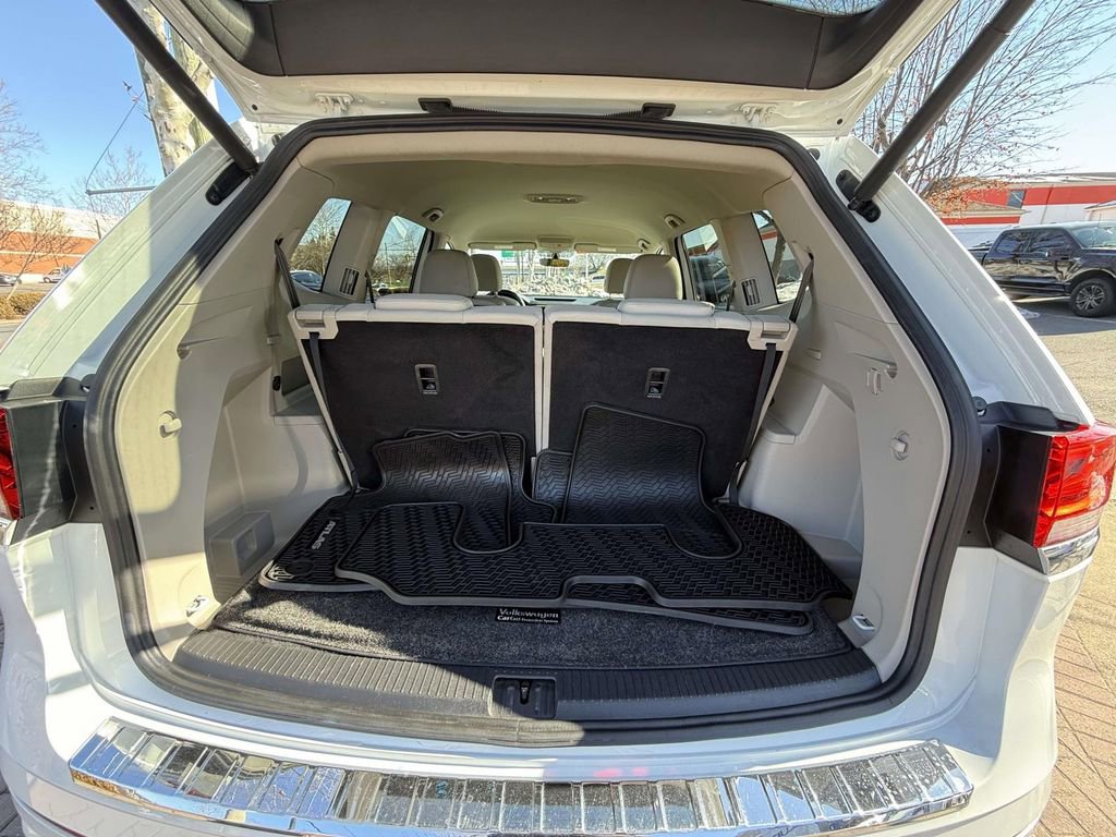 Used 2021 Volkswagen Atlas SE image 8