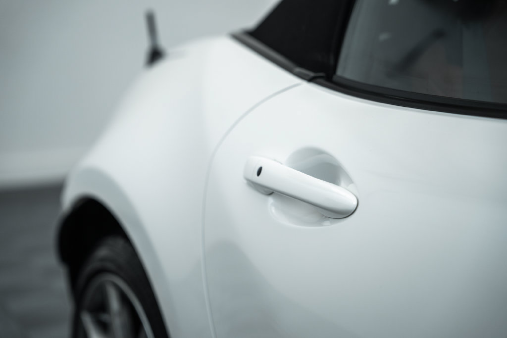 Used 2023 MAZDA MX-5 Miata Grand Touring w/ Weather Package RWD image 12