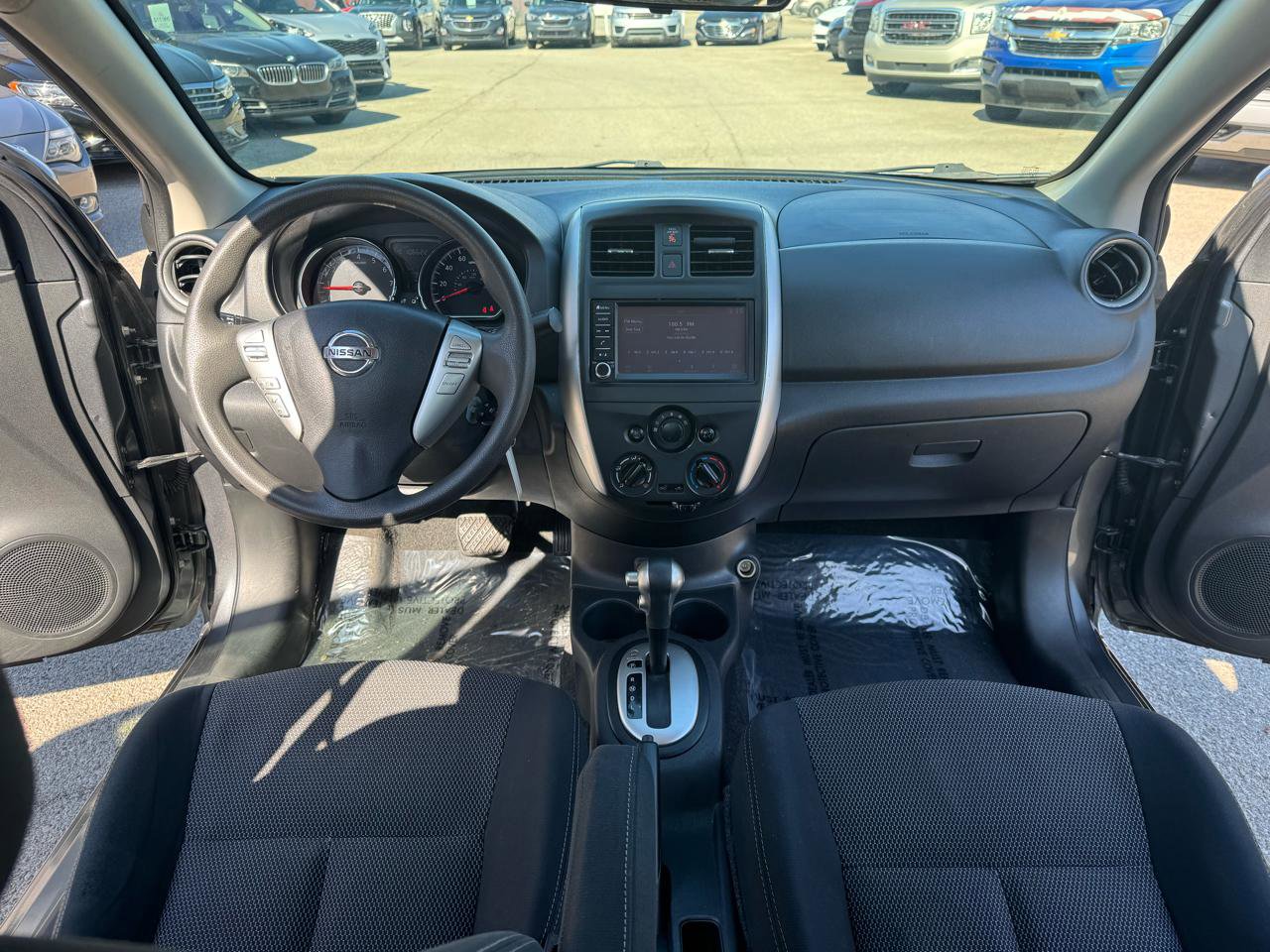 Used 2018 Nissan Versa SV image 23