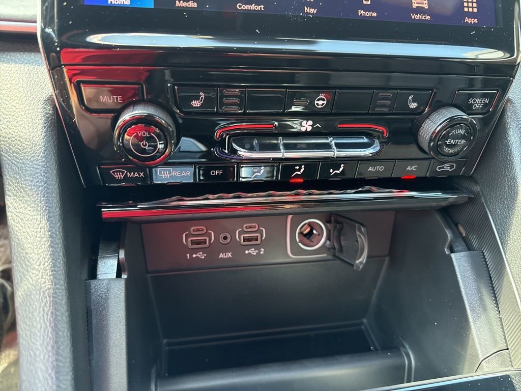 New 2025 Jeep Grand Cherokee L Limited w/ Black Appearance Package image 31