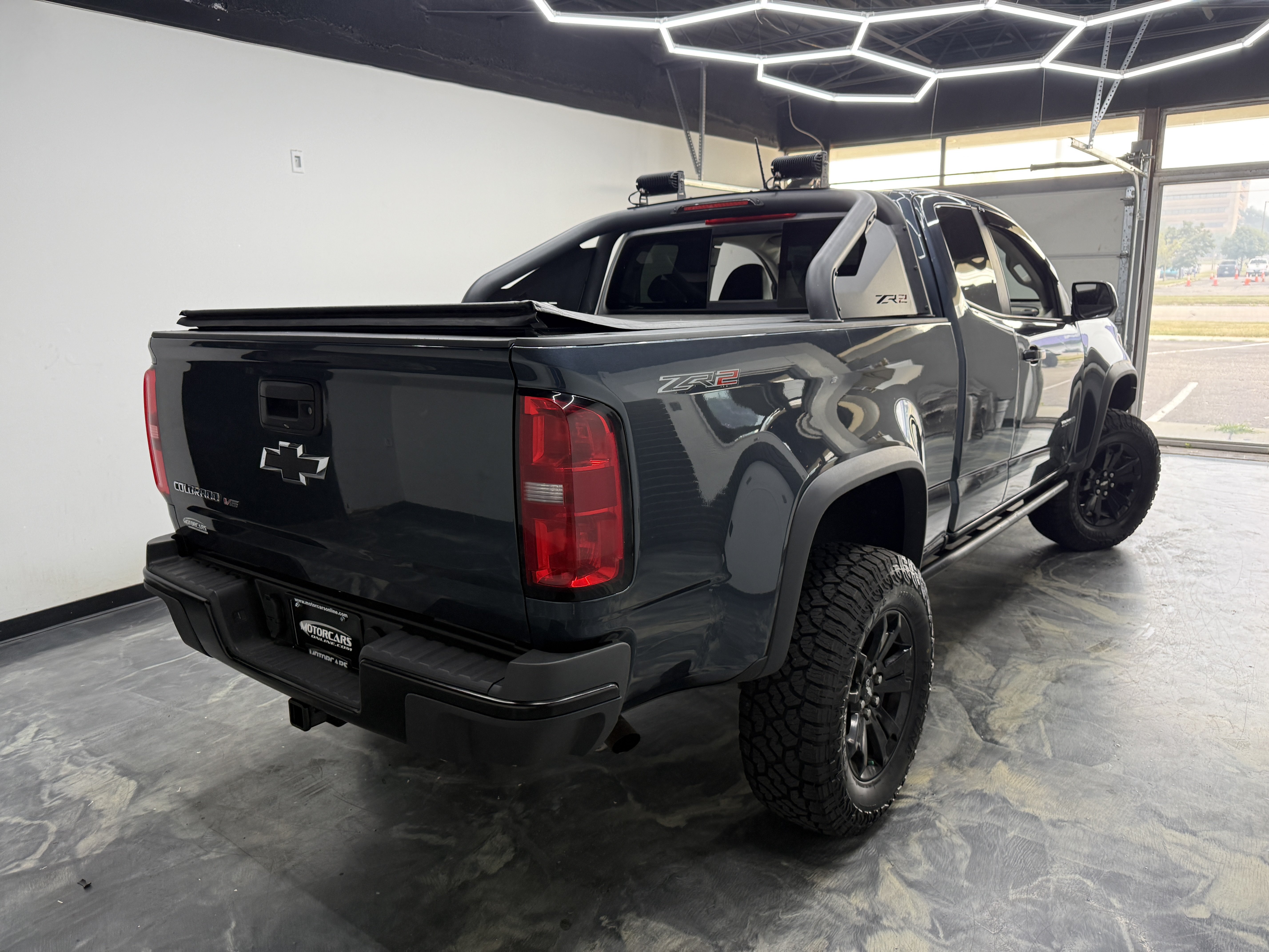 Used 2019 Chevrolet Colorado ZR2 w/ ZR2 Dusk Special Edition AWD/4WD image 5