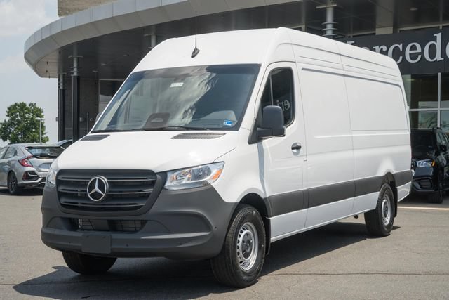 New 2026 Mercedes-Benz Sprinter 2500 image 3