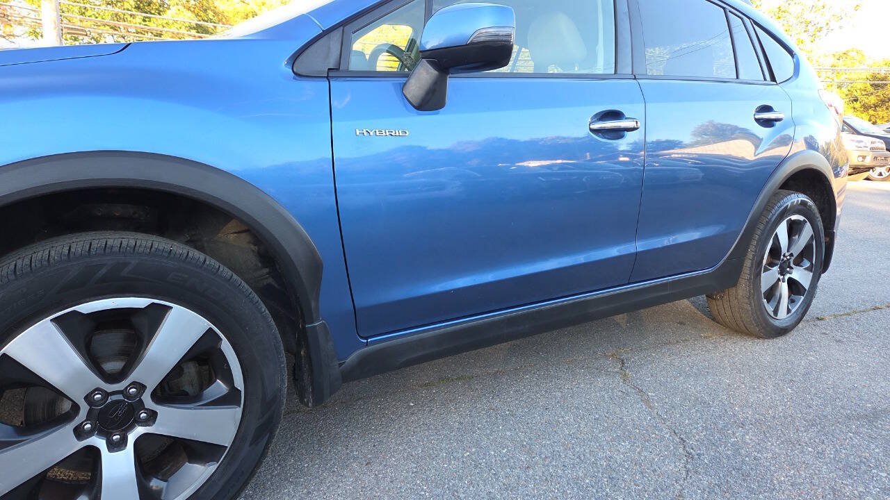 Used 2014 Subaru Crosstrek Touring AWD/4WD image 8