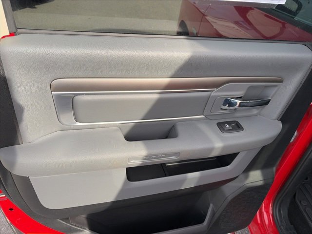 Used 2016 RAM 1500 Big Horn image 12